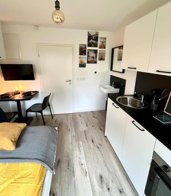 Greenroom Apartment Giessen Exterior foto